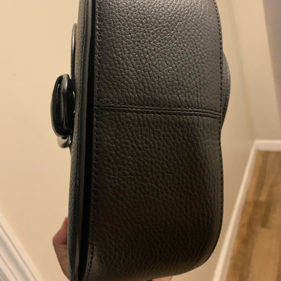 Coach purse with crossbody strap - Picture 7 of 9